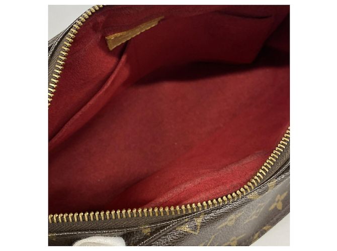 Bolsa de Ombro Louis Vuitton Monogram Vivacite MM Marrom - vista 4