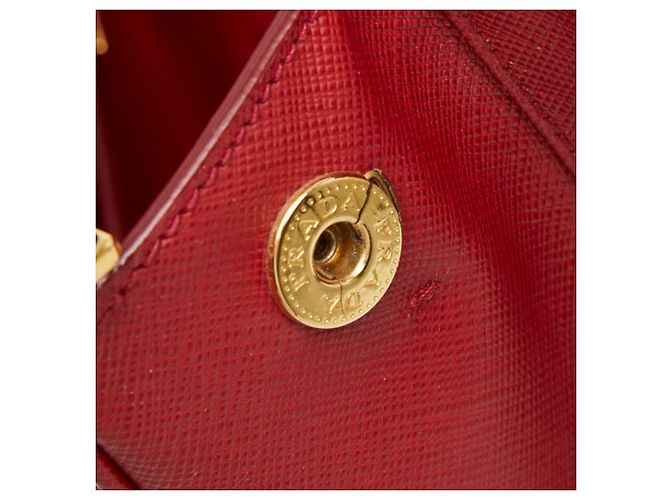 Saffiano Sac à main Prada avec plaque logo triangle Rouge - vue 9