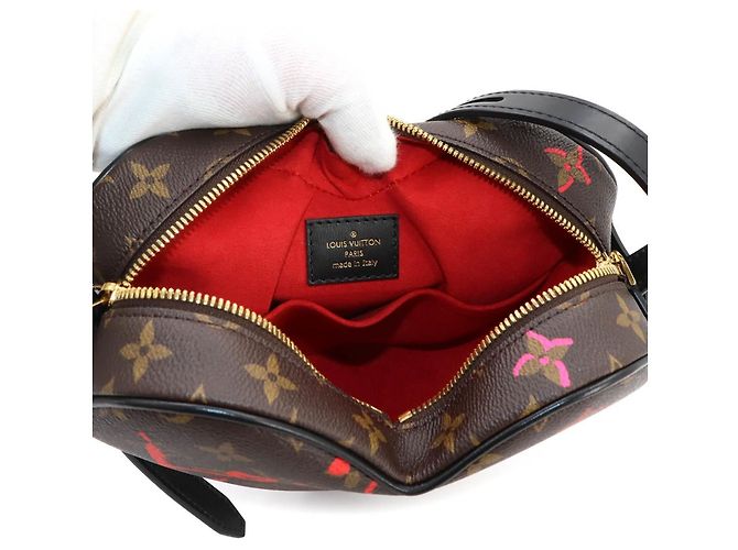 Louis Vuitton Monogram Sac Coeur Falling in Love Heart Shoulder Handbag Monogramma - vista 8