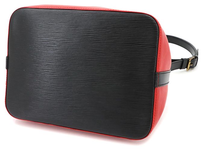 Borsa a tracolla Louis Vuitton Epi Petit Noe Nero Rosso - vista 4