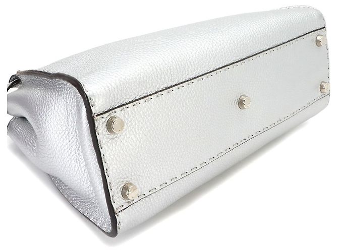 Bolso Fendi Selleria Peekaboo Regular Plata - vista 5