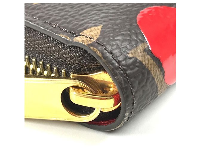 Carteira Zippy Monogram Louis Vuitton Marrom Monograma - vista 7