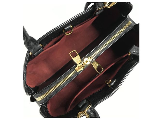 Bolsa de Mão 2-Way Louis Vuitton Monogram Empreinte Montaigne BB Preto - vista 4