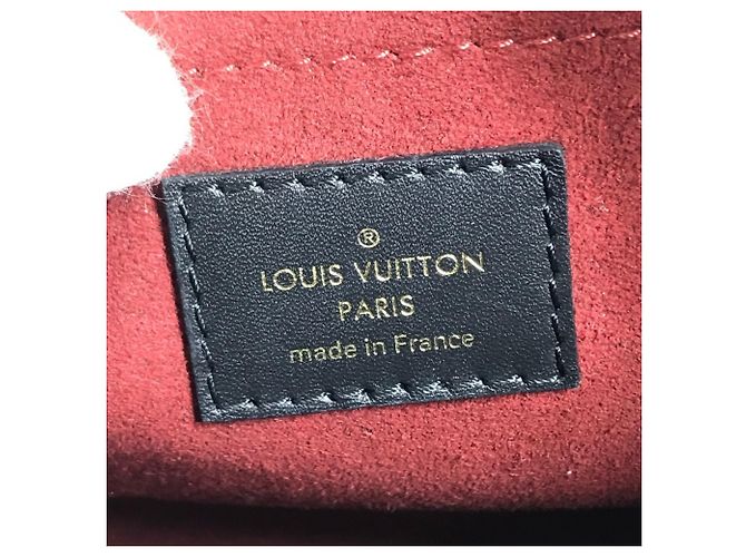 Bolsa de Mão 2-Way Louis Vuitton Monogram Empreinte Montaigne BB Preto - vista 7