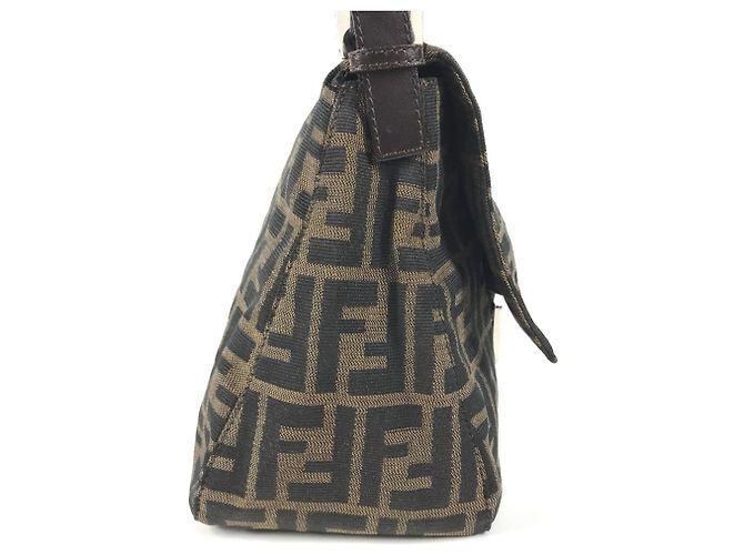 Borsa Tote Fendi Mamma Bucket Zucca Logo Marrone - vista 4