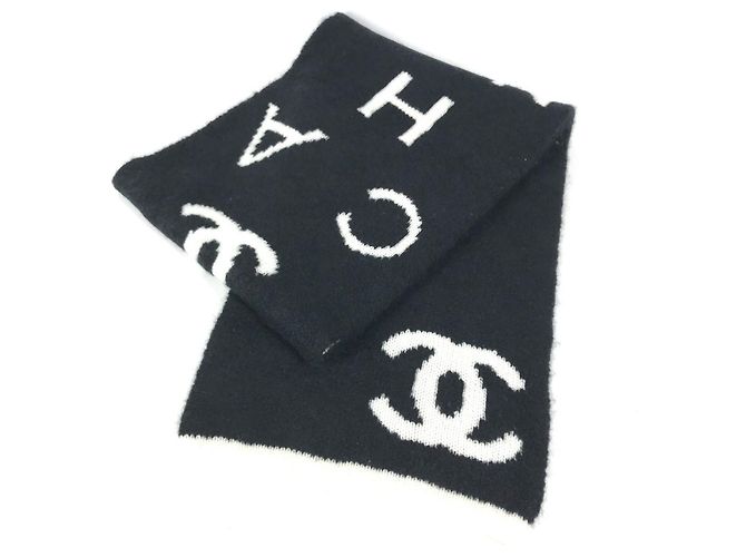 Sciarpa-stola Chanel in lana e cashmere Nero Bianco - vista 2