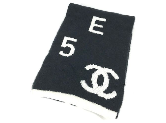 Sciarpa-stola Chanel in lana e cashmere Nero Bianco - vista 3
