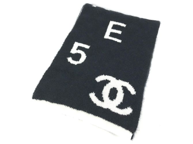 Sciarpa-stola Chanel in lana e cashmere Nero Bianco - vista 5