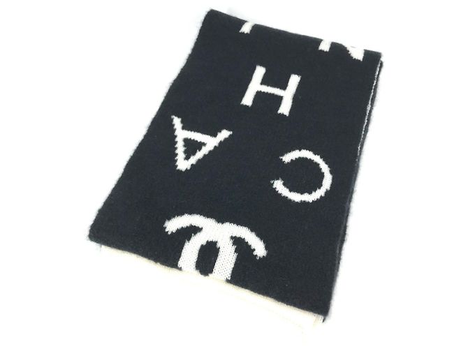 Sciarpa-stola Chanel in lana e cashmere Nero Bianco - vista 6