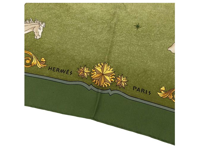 Hermès Hermes Carre 90 COSMOS Schal Grün - Ansicht 5