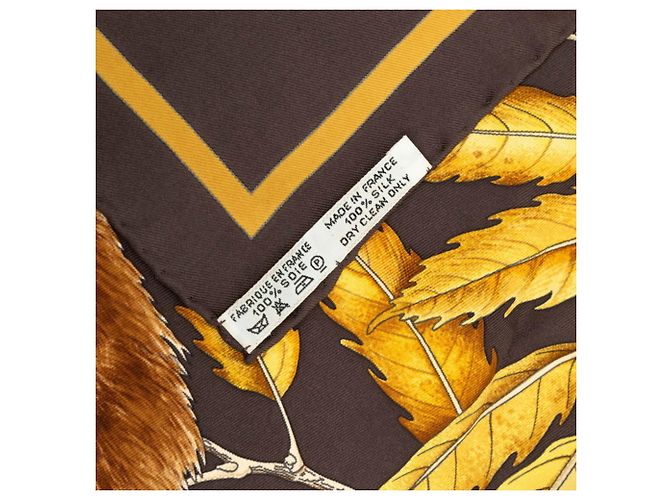 Hermès Hermes Carre 90 CASSE-NOISETTE Lenço Nutcracker Marrom - vista 9
