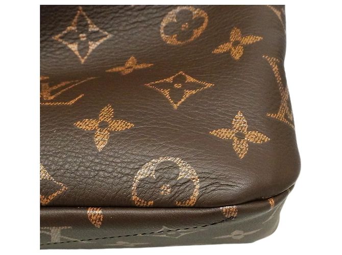 Louis Vuitton Monogram Shopper Tote MM Brown - view 6