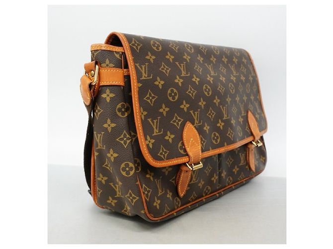 Bolsa de Ombro Louis Vuitton Monogram Gibeciere GM Marrom - vista 2