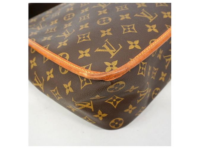 Bolsa de Ombro Louis Vuitton Monogram Gibeciere GM Marrom - vista 6