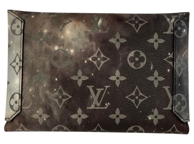Borsa a pochette Louis Vuitton Monogram Galaxy Alpha TR Marrone - vista 10