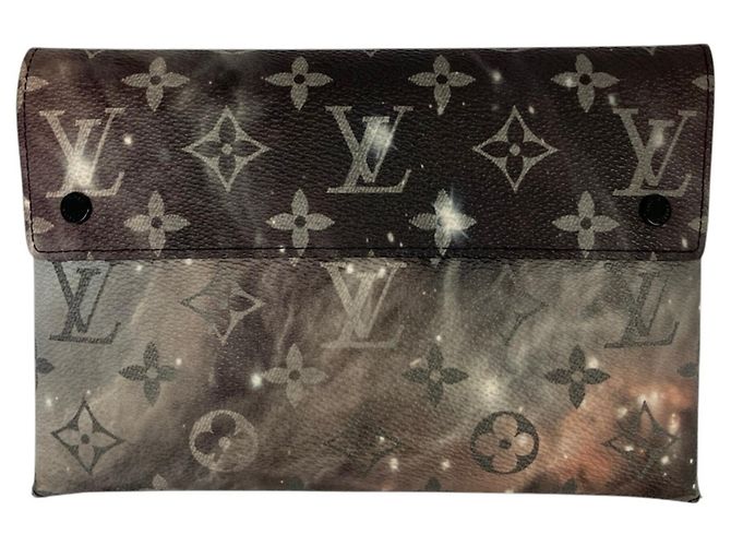 Borsa a pochette Louis Vuitton Monogram Galaxy Alpha TR Marrone - vista 9