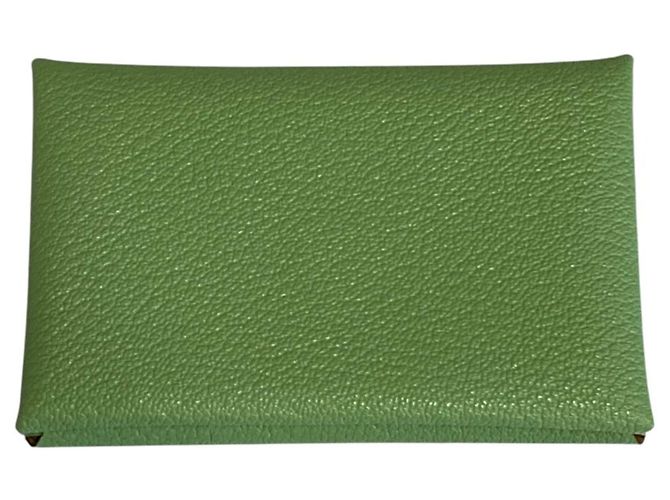 Hermès Hermes Calvi Verso Chevre Mysore Card Case Green - view 2