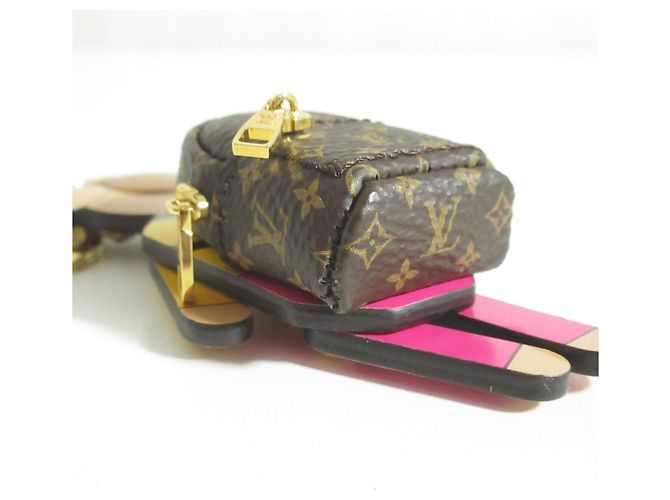 Louis Vuitton Portefeuille Christmas Teddy Bear Keyring Mehrfarben - Ansicht 7