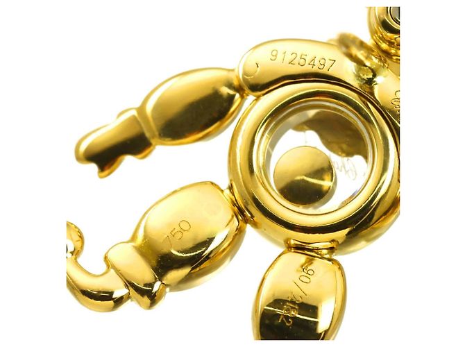 Broche Chopard Happy Diamonds Crown Pin en oro amarillo de 18K - vista 6