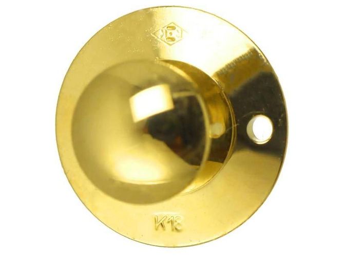Broche Chopard Happy Diamonds Crown Pin en oro amarillo de 18K - vista 7