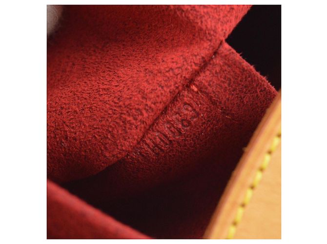 Louis Vuitton Croissant Monogram Canvas MM Marron - vue 5