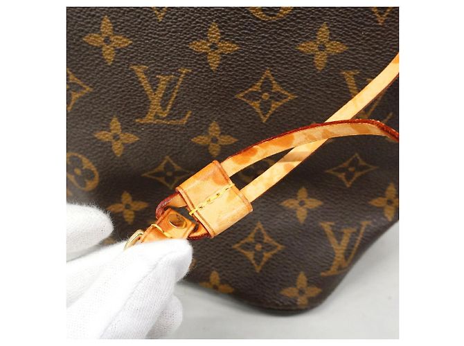 Saco Tote Louis Vuitton Monogram Neverfull PM Marrom - vista 7