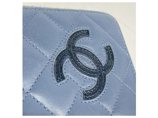 Chanel Matelassé Lambskin Long Wallet Blue - view 9