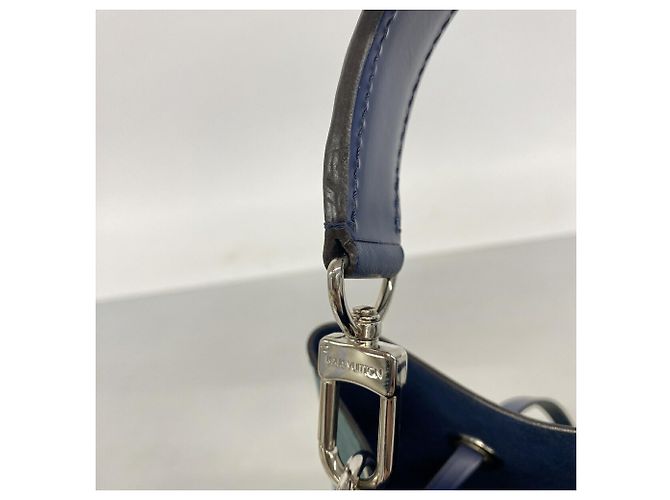 Néonoé Sac à main Louis Vuitton Epi Bicolor NeoNoe BB Bleu - vue 6