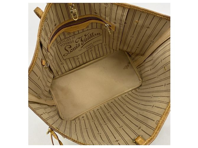Saco Tote Louis Vuitton Monogram Neverfull MM Marrom - vista 4