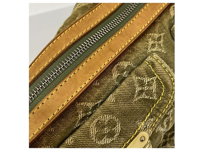 Bolsa de Ombro Louis Vuitton Monogram Denim Baggy PM - vista 8
