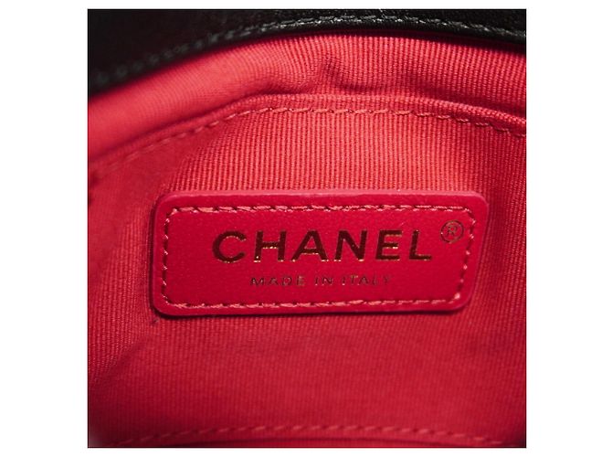Bolsa de Ombro Chanel Matelassé com Corrente Preto - vista 5