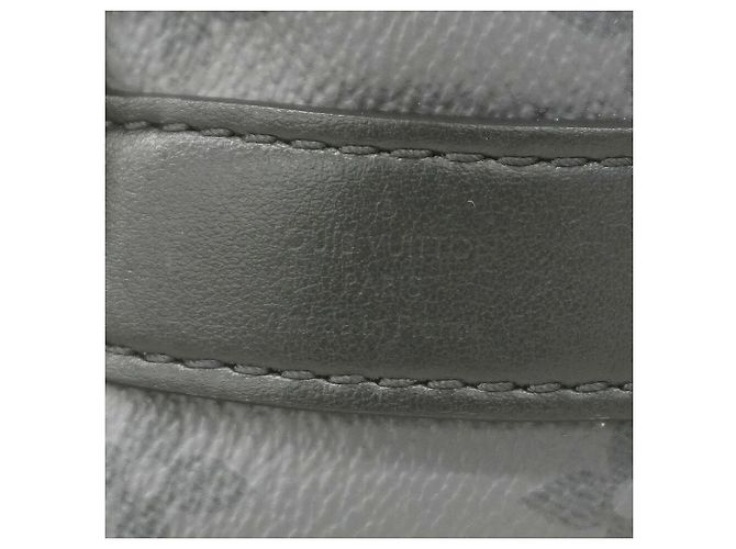 Bolso Louis Vuitton Monogram Eclipse Reverse Turquesa - vista 5