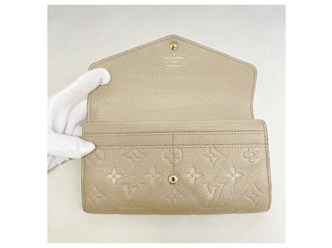 Louis Vuitton Monogram Empreinte Portefeuille Sarah Long Wallet Grey - view 9