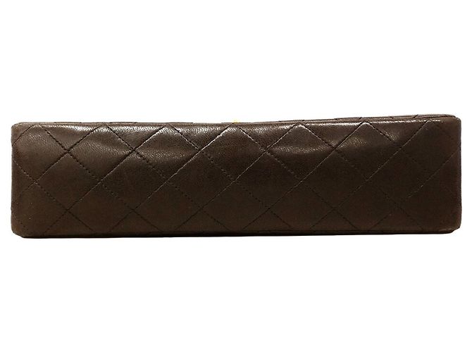 Sac à main Chanel Matelassé en agneau noir - vue 3