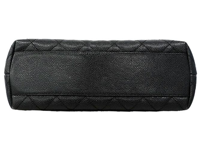 Bolsa Chanel Matelassé em couro de bezerro granulado preto - vista 3