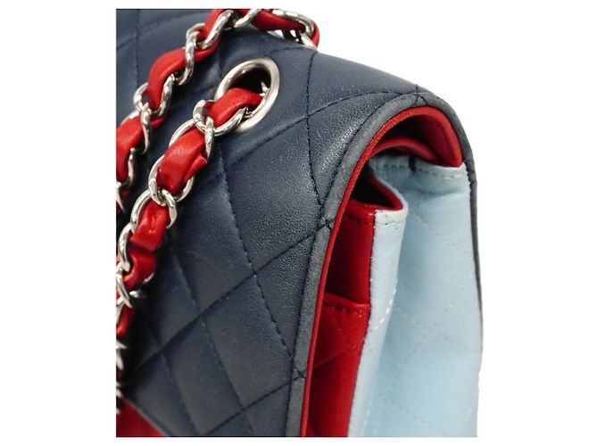 Bolso de hombro Chanel Matelassé Roja Azul Azul marino - vista 7