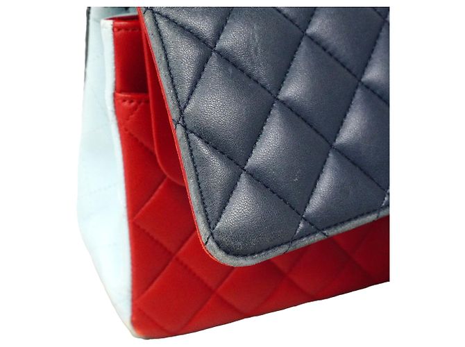 Bolso de hombro Chanel Matelassé Roja Azul Azul marino - vista 8