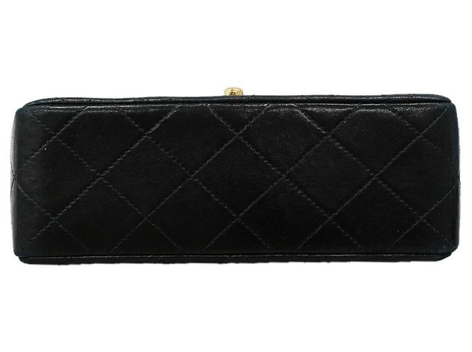 Bolso de hombro Chanel Mini Matelassé con cadena Negro - vista 3