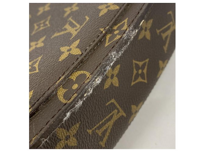 Bolsa de Ombro Louis Vuitton Monogram Saint Cloud GM Marrom - vista 8