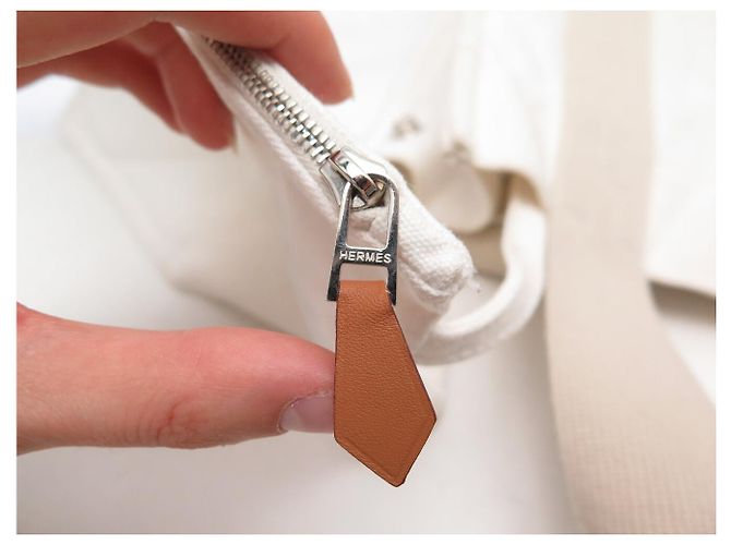 Hermès BORSA A MANO HERMES FOURRE TOUT VERTICAL IN tela CABAS BIANCO POCHETTE BAG - vista 11