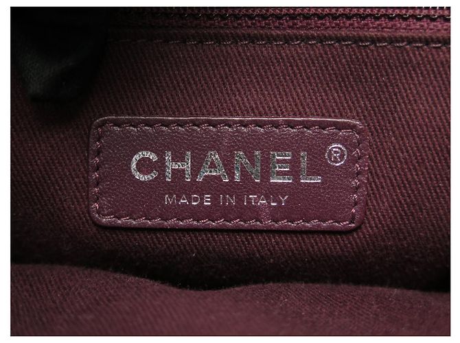NEUE CHANEL CABAS BOY VERSCHLUSS HANDTASCHE AUS SCHWAREM STEPPLEDER TOTE BAG - Ansicht 12