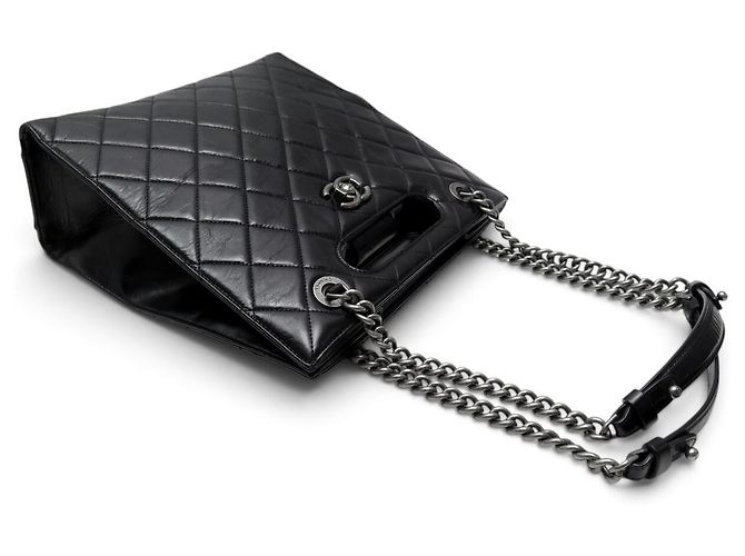 NEUE CHANEL CABAS BOY VERSCHLUSS HANDTASCHE AUS SCHWAREM STEPPLEDER TOTE BAG - Ansicht 4