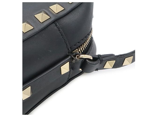 Valentino Garavani Bolsa de Ombro Valentino Rockstud Preto - vista 8