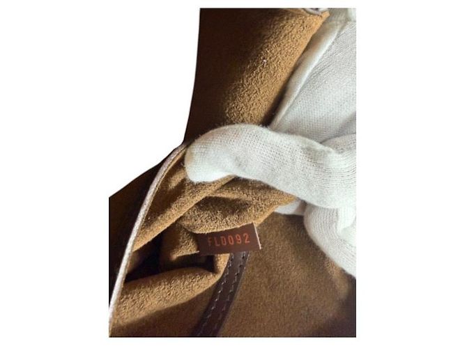 Louis Vuitton Epi Handtasche Braun - Ansicht 8