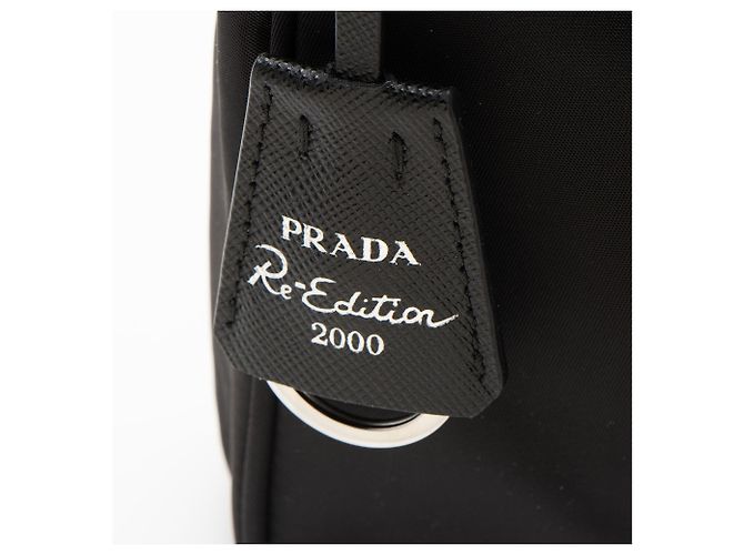 Prada Tessuto Re-Edition 2000 Mini Hobo Preto - vista 10