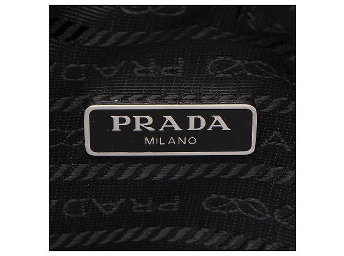 Prada Tessuto Re-Edition 2000 Mini Hobo Preto - vista 7