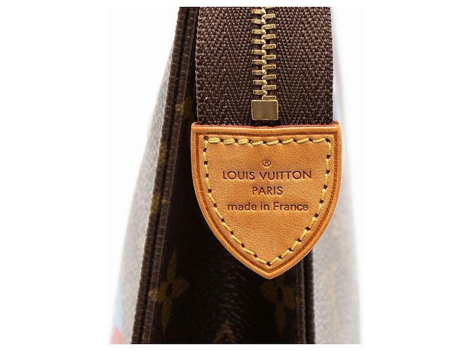 Neceser Louis Vuitton Limited Edition Monogram Canvas Patches 26 Castaño - vista 7