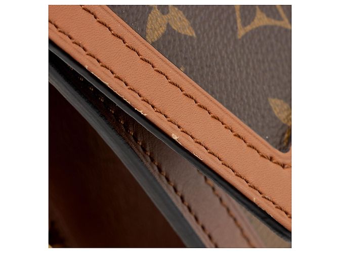 Sac à épaule Louis Vuitton Reverse Monogram Dauphine MM Marron - vue 10
