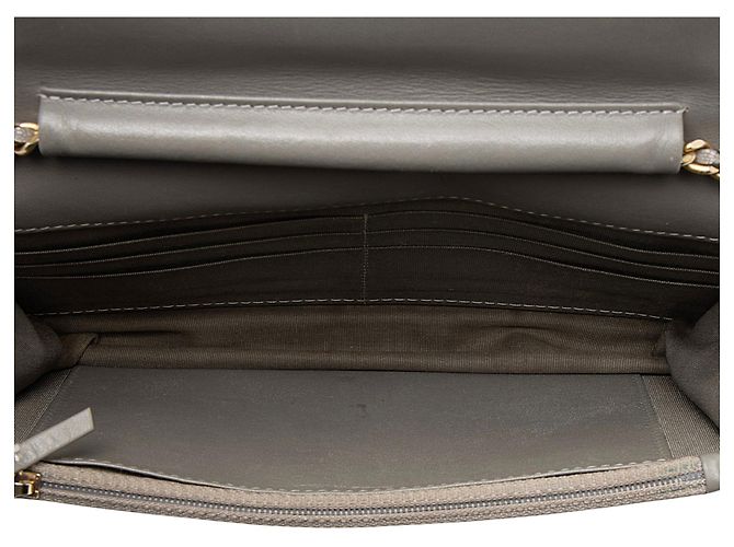 Chanel Boy Wallet on Chain en piel de becerro granulada Gris - vista 7