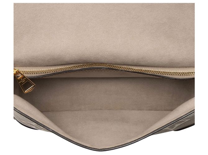 Louis Vuitton Diane Schultertasche aus Giant Monogram Empreinte Bicolor Braun Beige - Ansicht 6